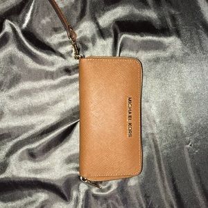 MICHEAL KORS WALLET